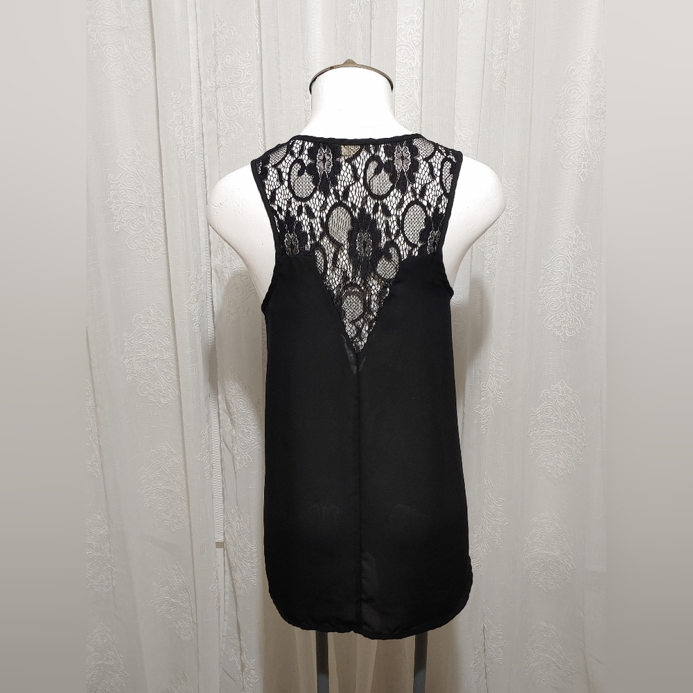 Sophie Rue lace blouse. Size M. - Picture 2 of 5